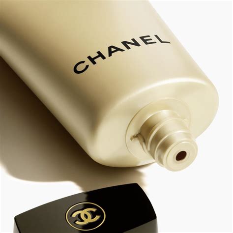 huile cheveux chanel|chanel sublimage l'eau de demaquillage.